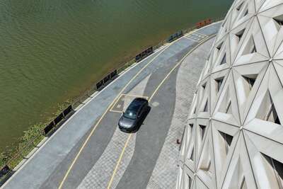 hz/汽车拍摄/几何水岸车场1